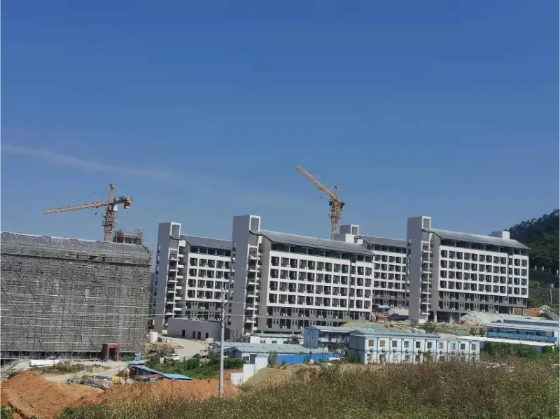 Blueway Building-Schwimmbadprojekt: Guangzhou Civil Aviation College